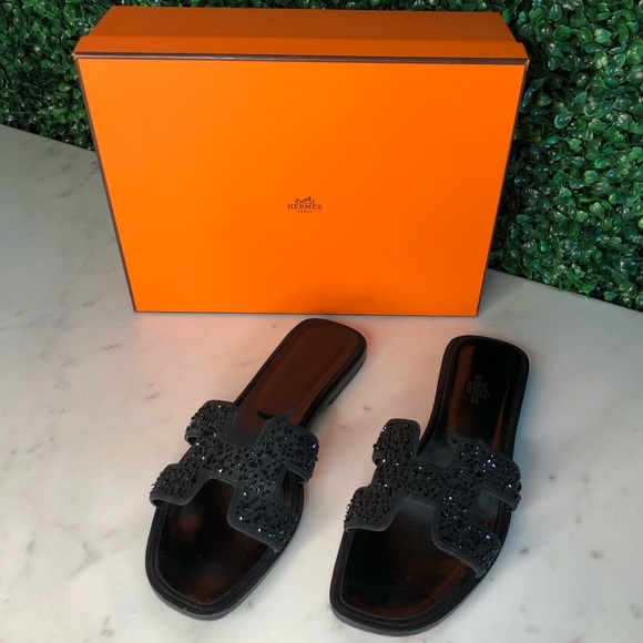 Hermes Oran Black Crystal Sandals - Picture 4 of 6